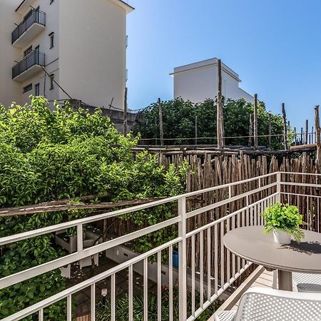Diff'Rent Souls Rooms - Luxury Accomodation Sorrento Exteriör bild
