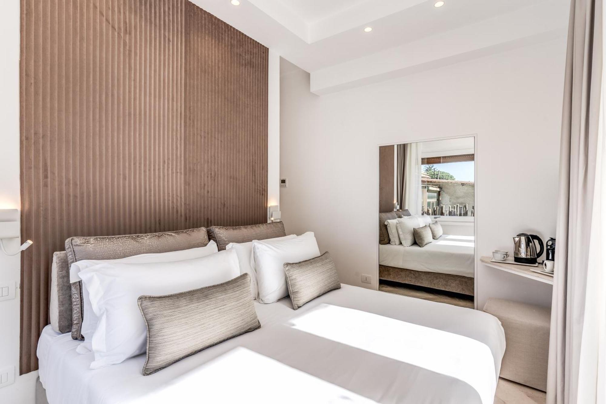 Diff'Rent Souls Rooms - Luxury Accomodation Sorrento Exteriör bild