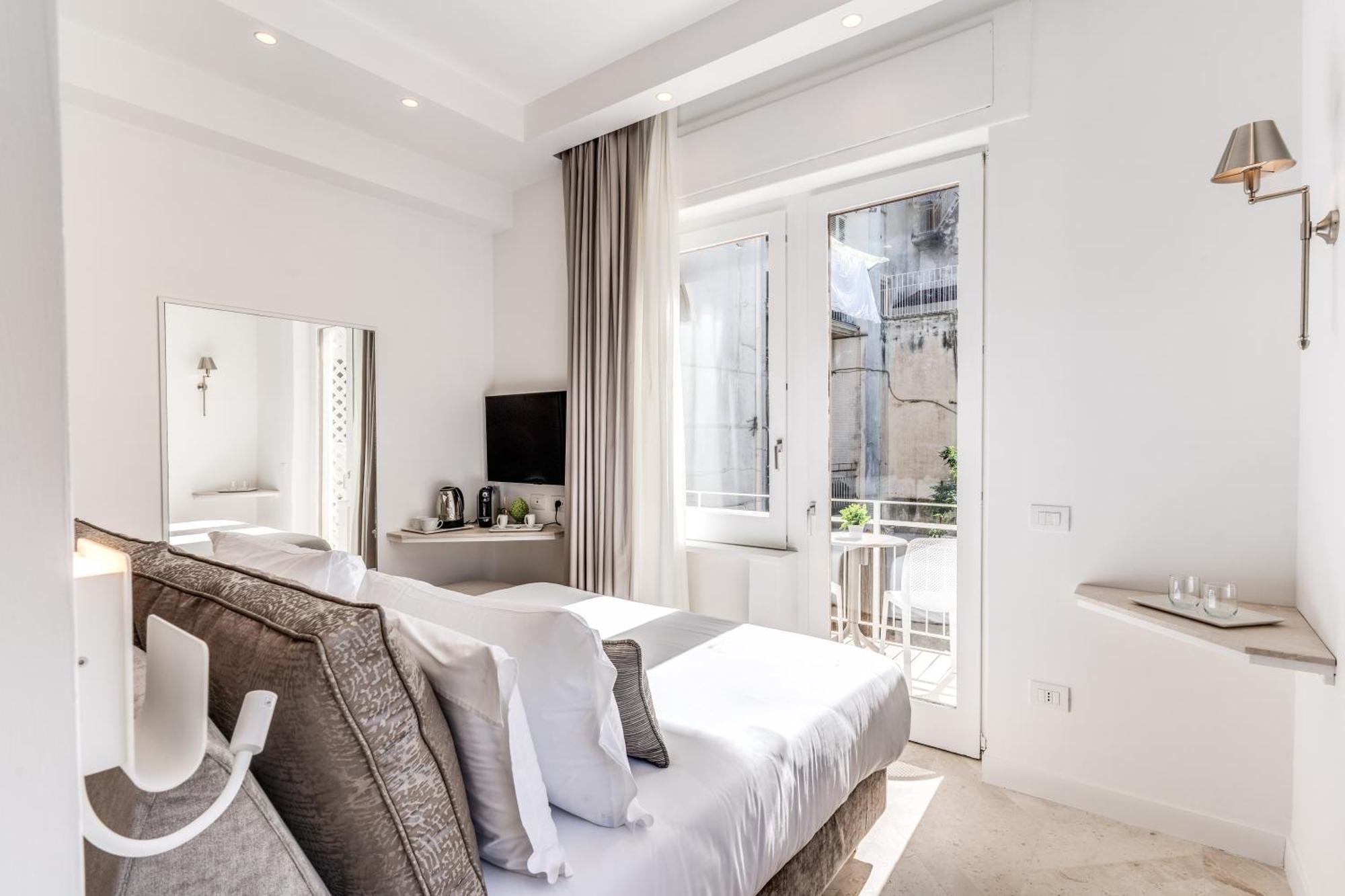 Diff'Rent Souls Rooms - Luxury Accomodation Sorrento Exteriör bild