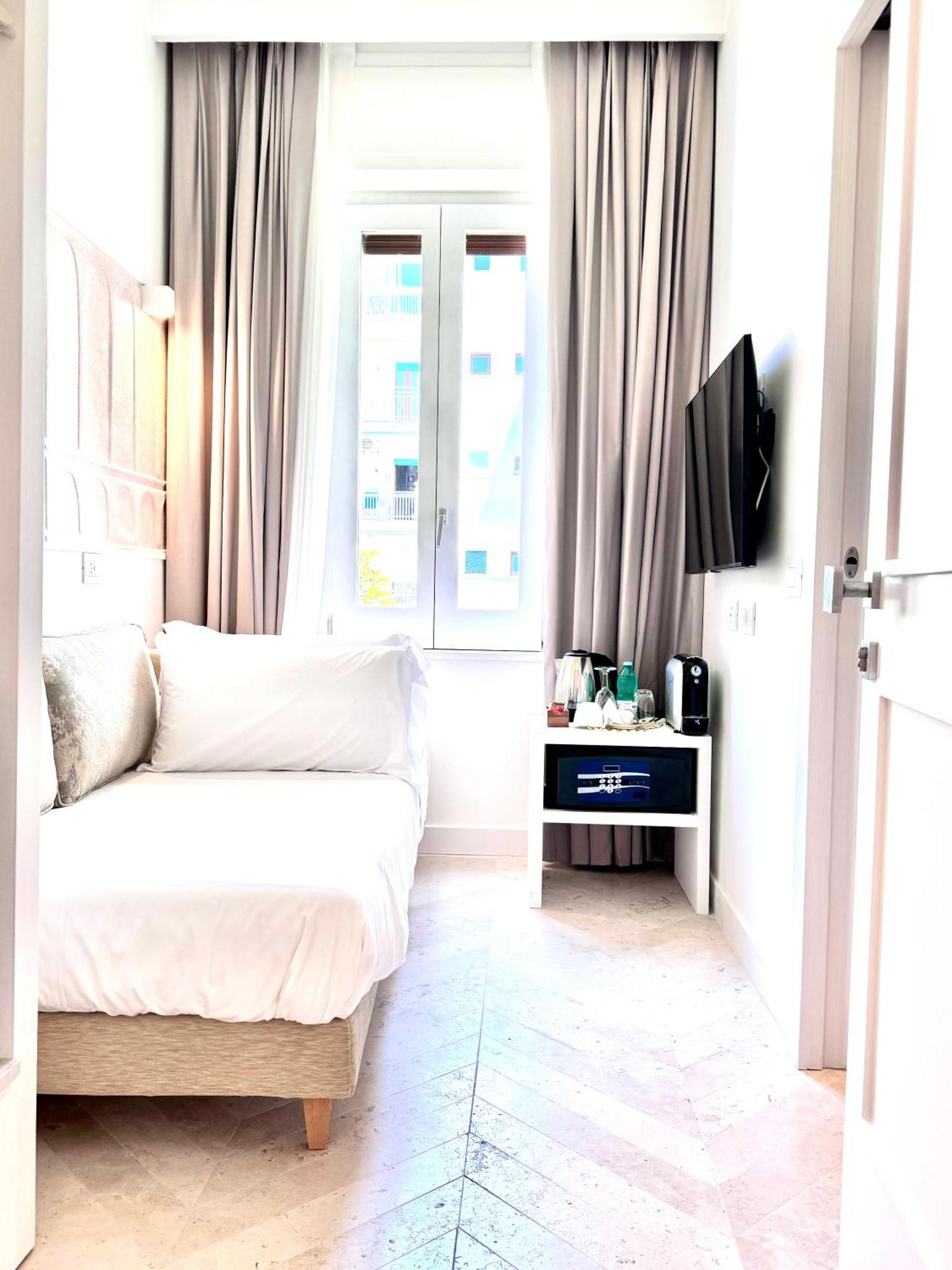 Diff'Rent Souls Rooms - Luxury Accomodation Sorrento Exteriör bild